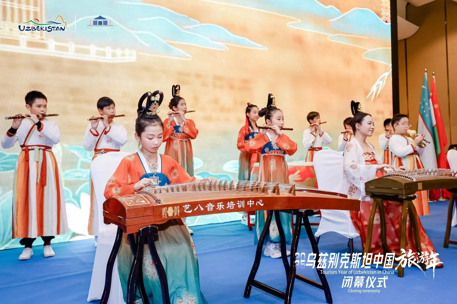 “2025乌兹别克斯坦中国旅游年”闭幕式22日在京举行(图11) eee725fb1272959f684a687e37608326.jpg
