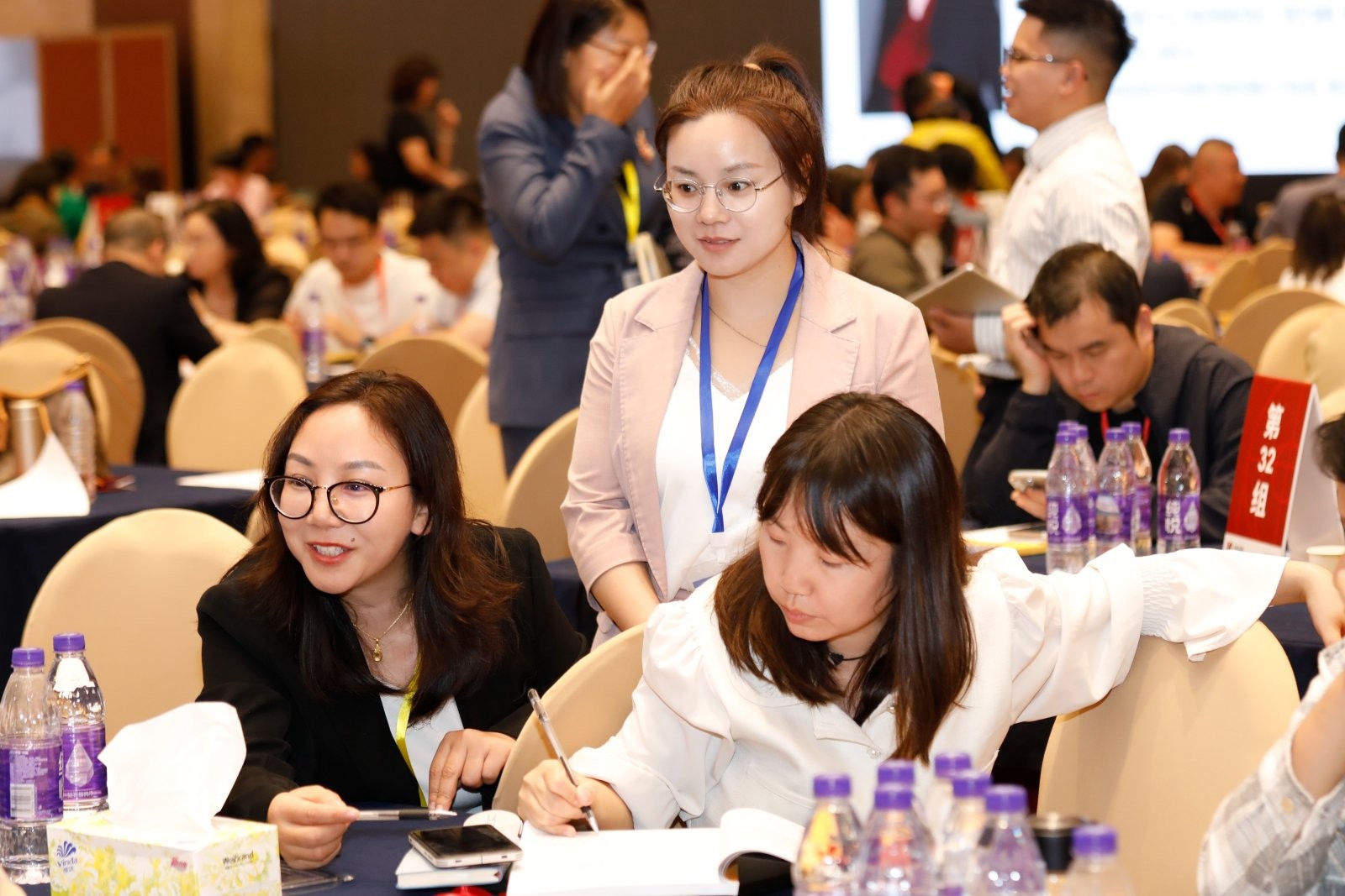 民营企业管理咨询公司选择，绩效管理如何化解内部团队抵触？