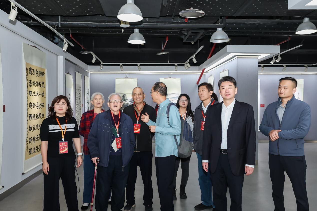墨润长征,书启新程——纪念中国工农红军长征胜利九十周年书画展在中国农业大学隆重启幕(图10) 2ba733c8da867a5eb0f7cf7d8aab94cd